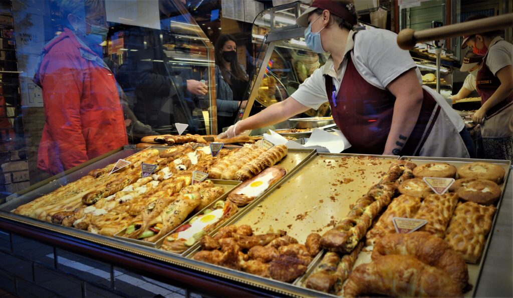 boulangerie pekara serbie le bandana rouge week end à belgrade week end en europe